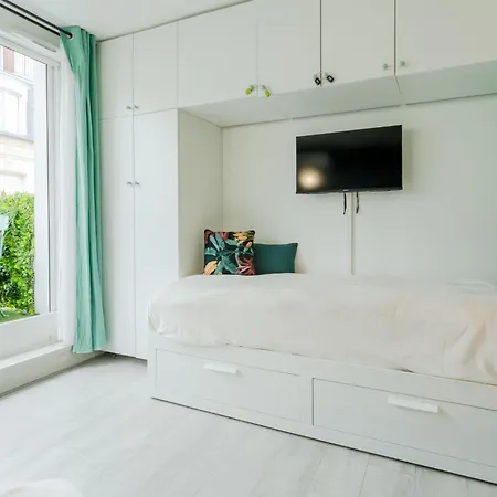 Daire Le Petit Morny By Interhome *