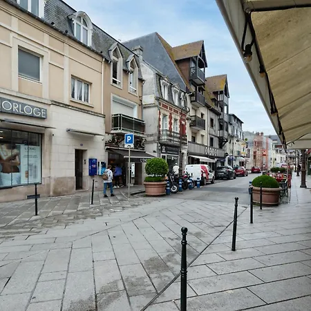 Le Petit Morny By Interhome