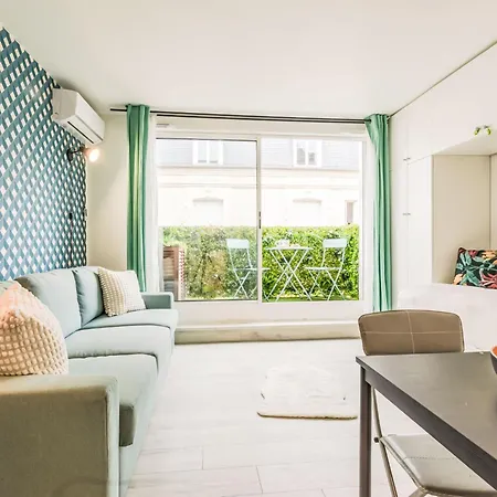 Le Petit Morny By Interhome *